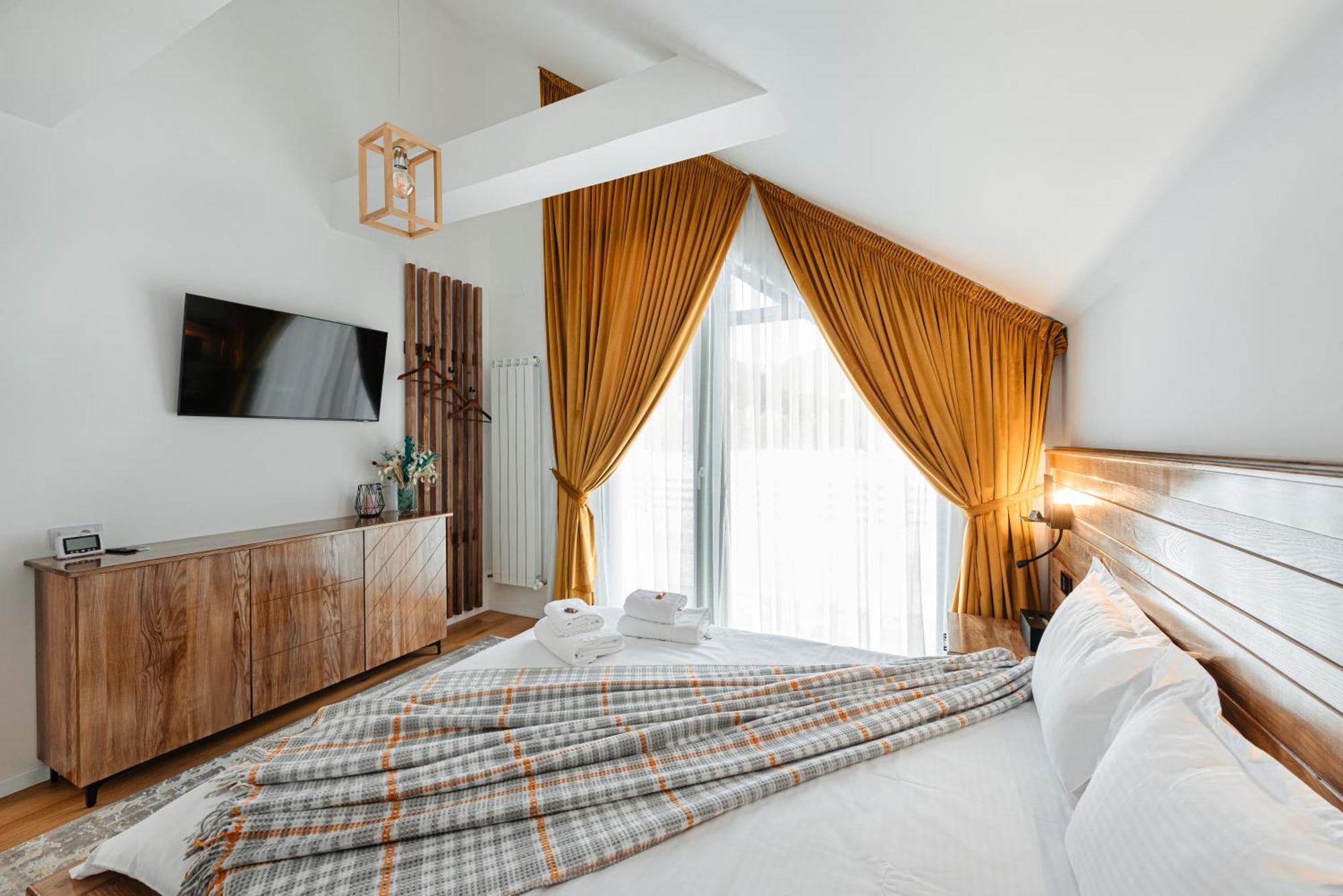 Elviu Guesthouse ラク・ロシュ エクステリア 写真